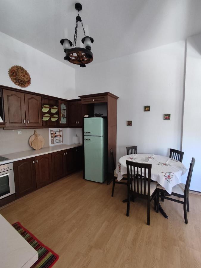 Anemi Villa Камиларион Екстериор снимка